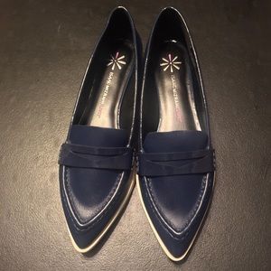 Isaac Mizrahi Live Navy Leather Loafers Size: 10
